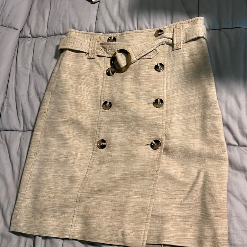 Size 2 Ann Taylor skirt EUC